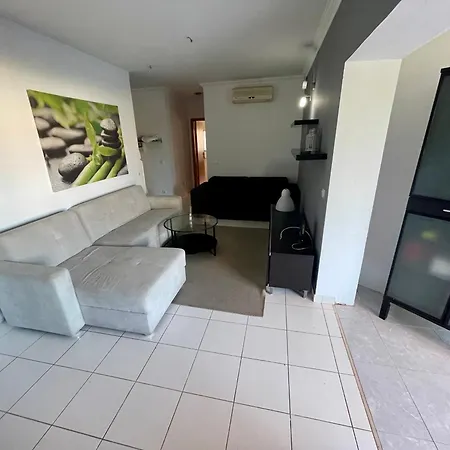 New In Loures Homestay