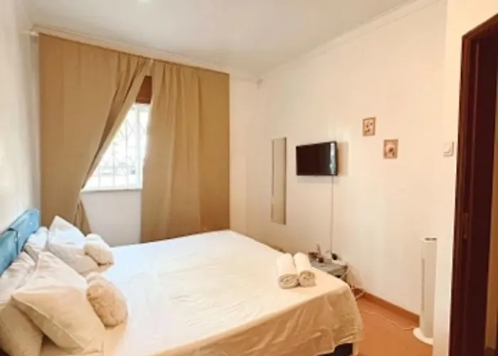 New In Loures Kwatera prywatna